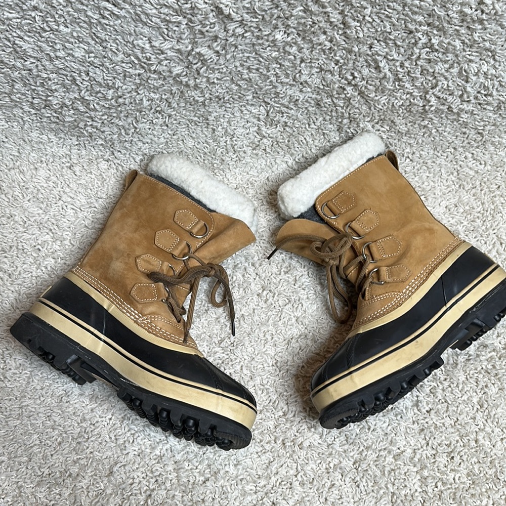 Sorel Caribou Winter Boots size 8 - Picture 9 of 9